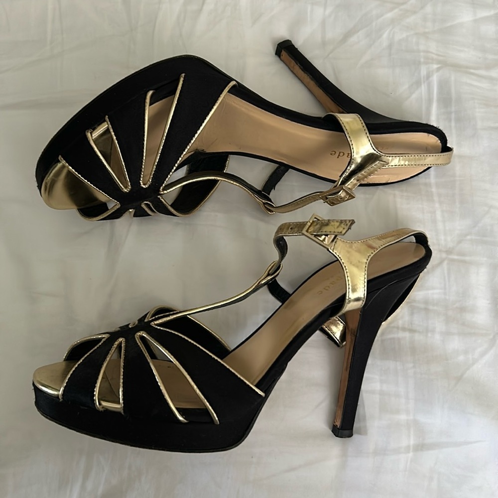 Kate Spade T-Strap Heels Sz 8